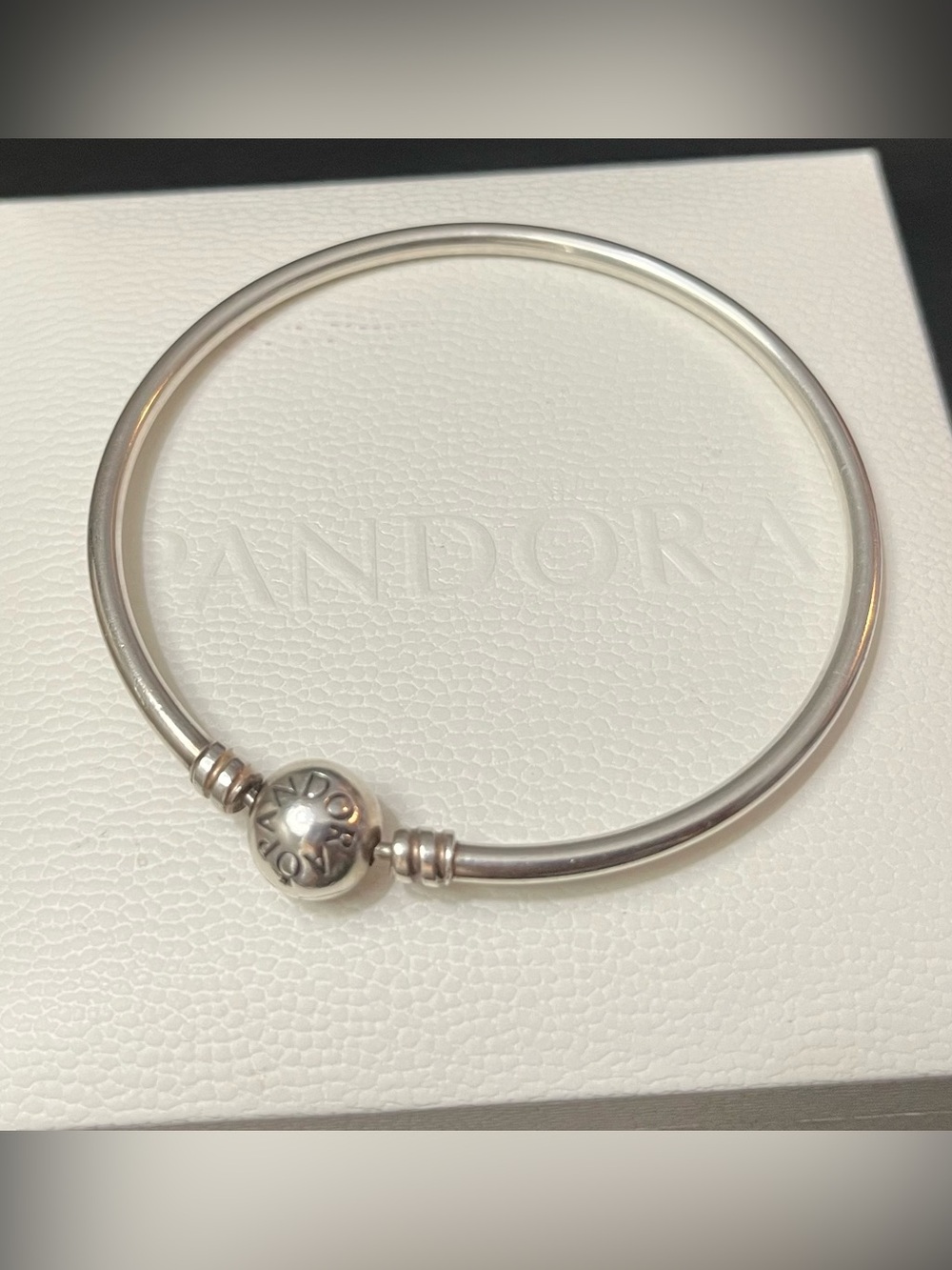 Pandora Logo Clasp Bangle - Sterling Silver